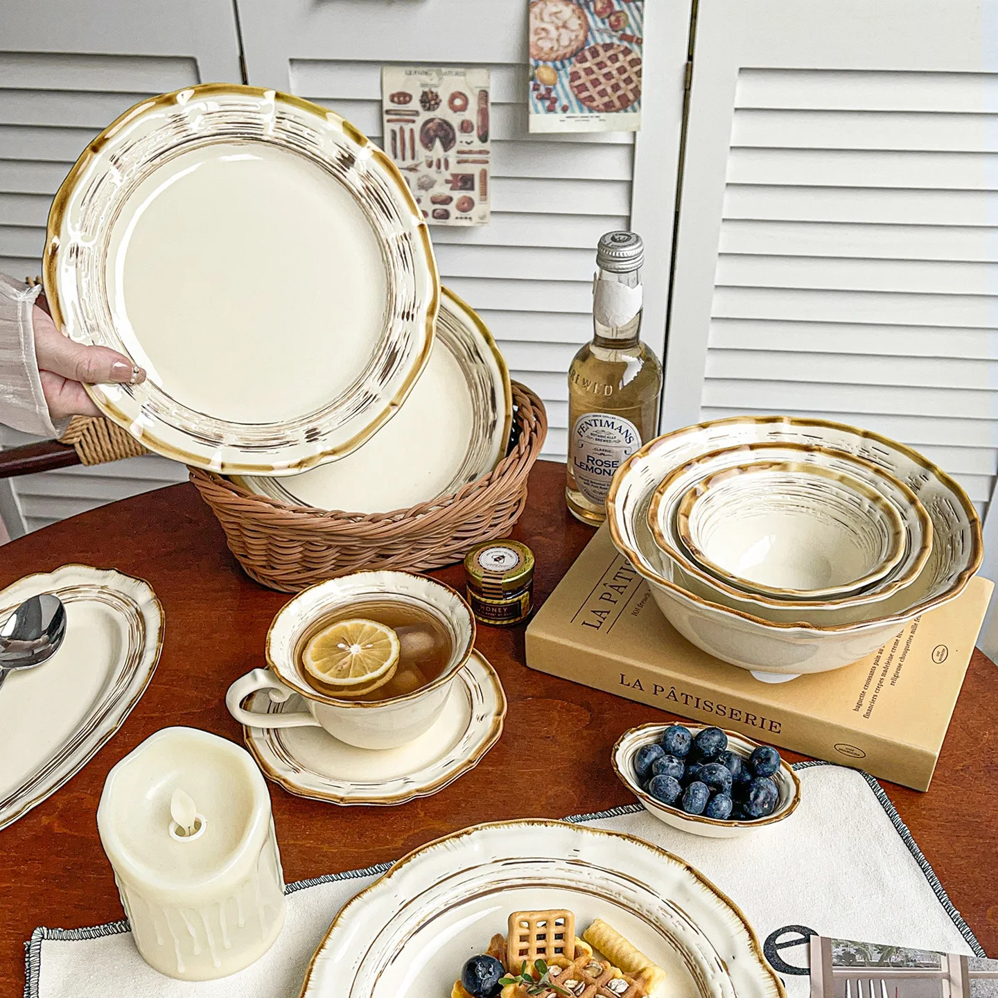 Wabi Sabi Vintage Roman Glaze Japanese Ceramic Tableware Set, Household Rice Bowls, Dinner Serving & Salad Plates
Wabi Sabi Vintage Roman Glaze Japanese Ceramic Tableware Set, Household Rice Bowls, Dinner Serving & Salad Plates