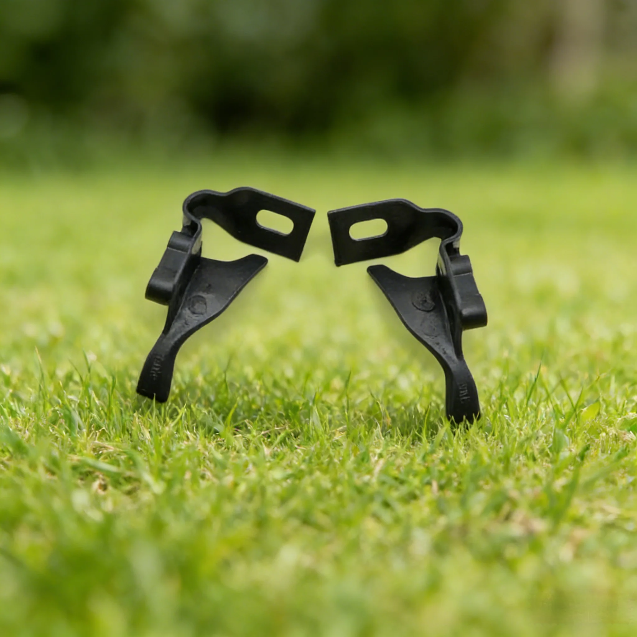 Для BMW 5 серии F07 F10 F18 2011-2017: Комплект для ремонта фар, пластиковые крепежные уголки, черные фиксаторы для фар
Для BMW 5 серии F07 F10 F18 2011-2017: Комплект для ремонта фар, пластиковые крепежные уголки, черные фиксаторы для фар