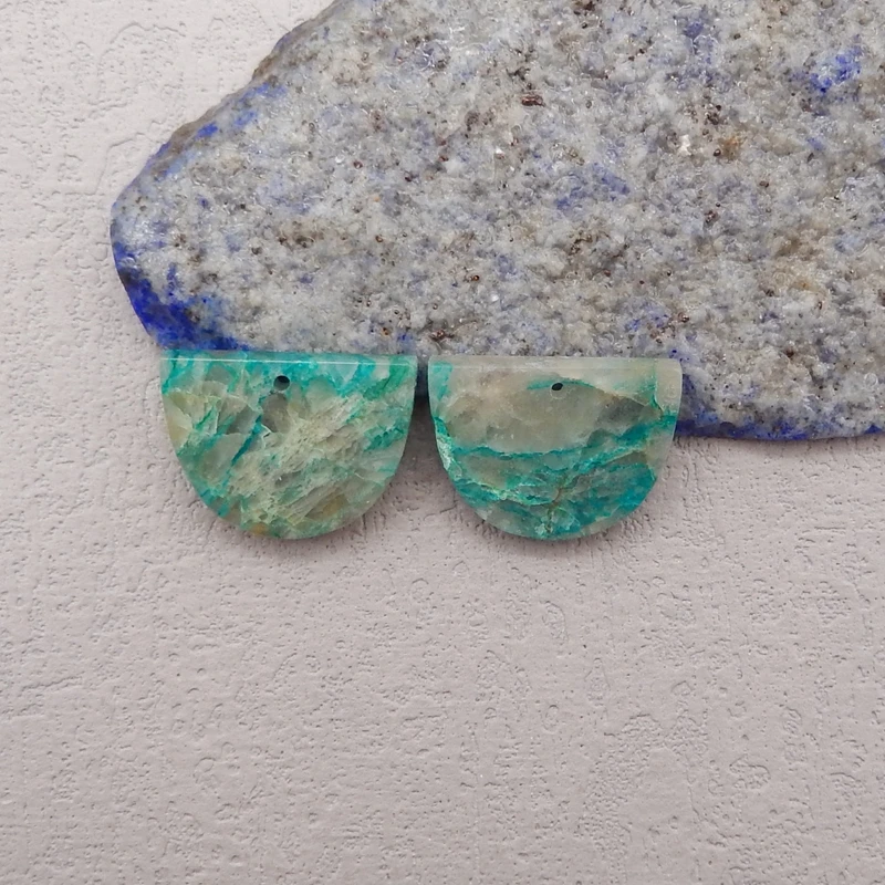Handmade Jewelry Natural Stone Chrysocolla Earring Bead Accessories For Women 20x15x3mm 4g
Handmade Jewelry Natural Stone Chrysocolla Earring Bead Accessories For Women 20x15x3mm 4g