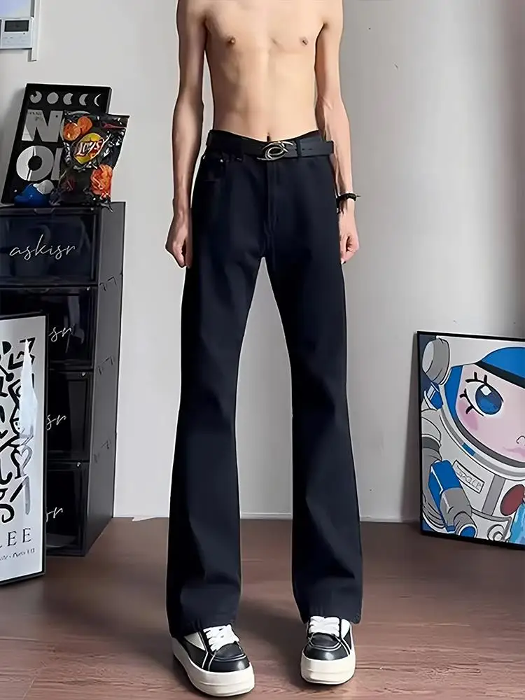 Ретро-джинсы в американском уличном стиле для мужчин: прямые, зауженные, расклешенные, однотонные, для повседневной носки, молодежный тренд
Ретро-джинсы в американском уличном стиле для мужчин: прямые, зауженные, расклешенные, однотонные, для повседневной носки, молодежный тренд