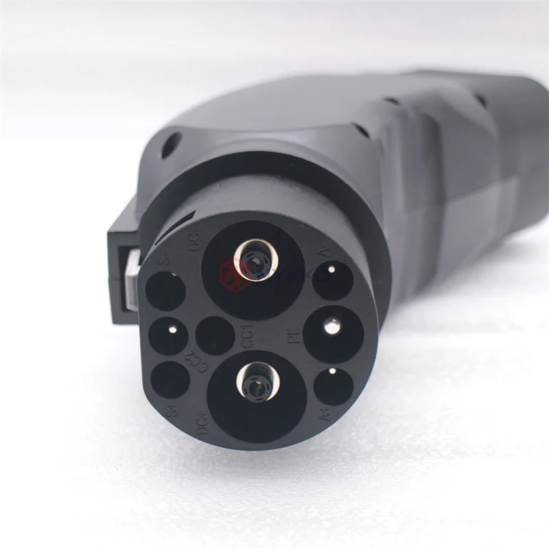 Original New Adapter CCS2 to GBT for Chinese Electric Cars (up to 250 KW)
Original New Adapter CCS2 to GBT for Chinese Electric Cars (up to 250 KW)