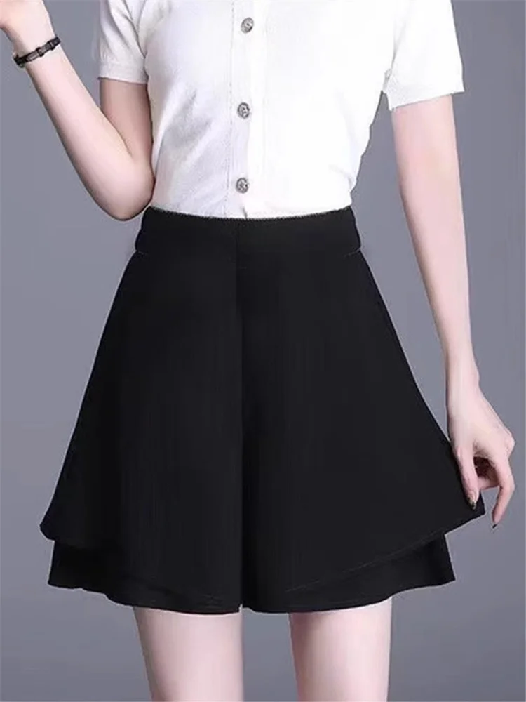 Women's Summer Thin Chiffon Short Pants A-Line Skirt Pants Wide Leg Casual Trousers High Waist Shorts Four Seasons Fashion
Women's Summer Thin Chiffon Short Pants A-Line Skirt Pants Wide Leg Casual Trousers High Waist Shorts Four Seasons Fashion