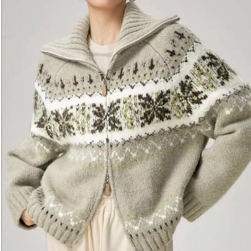 Fair Island Jacquard Zipper Women's Cardigan Sweater Spring and Autumn Korean Loose Knit Top Soft Warm Cotton Knit Sweater
Fair Island Jacquard Zipper Women's Cardigan Sweater Spring and Autumn Korean Loose Knit Top Soft Warm Cotton Knit Sweater