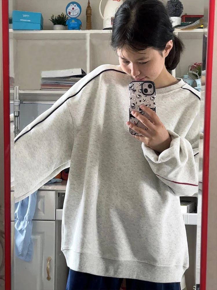 American Retro Sport Hoodless Sweatshirt Women's Spring Autumn New Design Sensation Small Trendy Couple round Neck Long Sleev...
American Retro Sport Hoodless Sweatshirt Women's Spring Autumn New Design Sensation Small Trendy Couple round Neck Long Sleev...