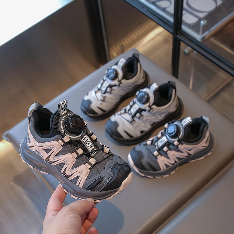 2025 детские зимние кроссовки, новые модные баскетбольные кроссовки для девочек, школьная дышащая детская спортивная хлопковая обувь для мальчиков
2025 детские зимние кроссовки, новые модные баскетбольные кроссовки для девочек, школьная дышащая детская спортивная хлопковая обувь для мальчиков