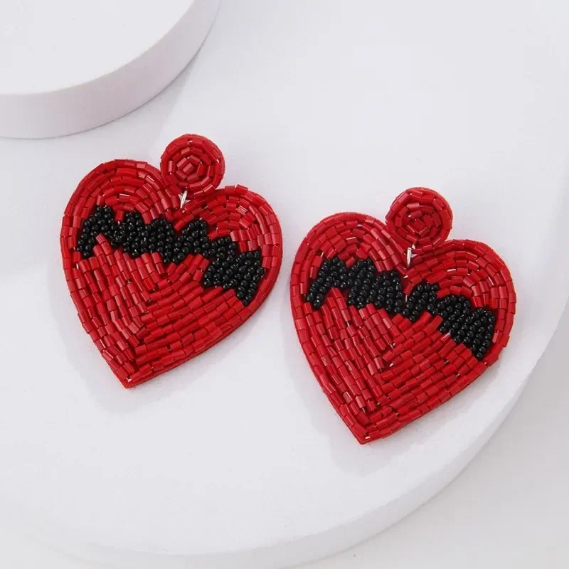 Beaded earrings Fabric art Hand knitting Alloy Heart Originality Design Bohemia Tide Simple Female Fabric art Rice bead earrings
Beaded earrings Fabric art Hand knitting Alloy Heart Originality Design Bohemia Tide Simple Female Fabric art Rice bead earrings