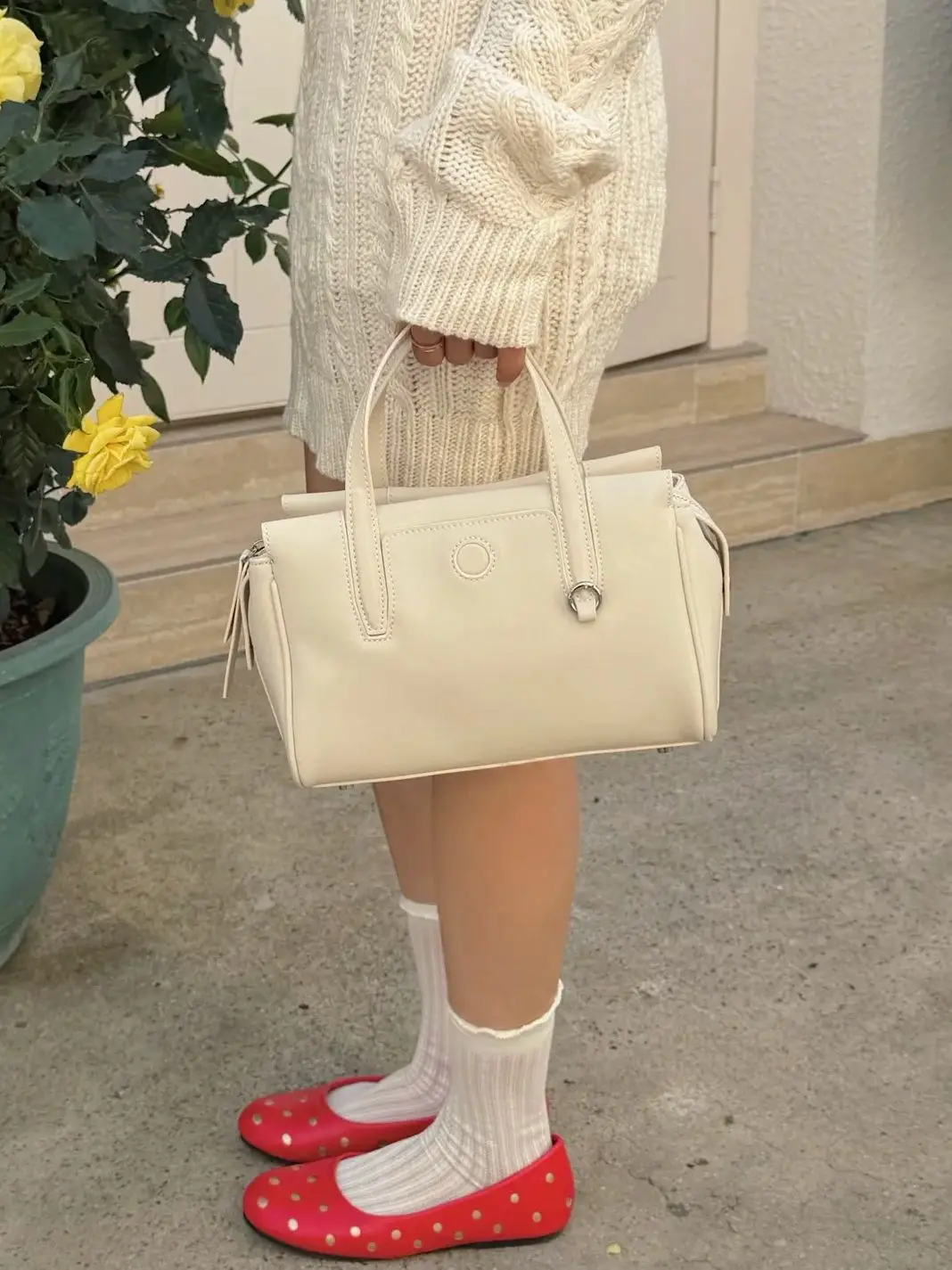 Genuine Grade Leather Women's Shoulder Crossbody Bag Luxury Designer Brand Female Cowhide Small Bag Ladies Hanbag for Woman New
Genuine Grade Leather Women's Shoulder Crossbody Bag Luxury Designer Brand Female Cowhide Small Bag Ladies Hanbag for Woman New