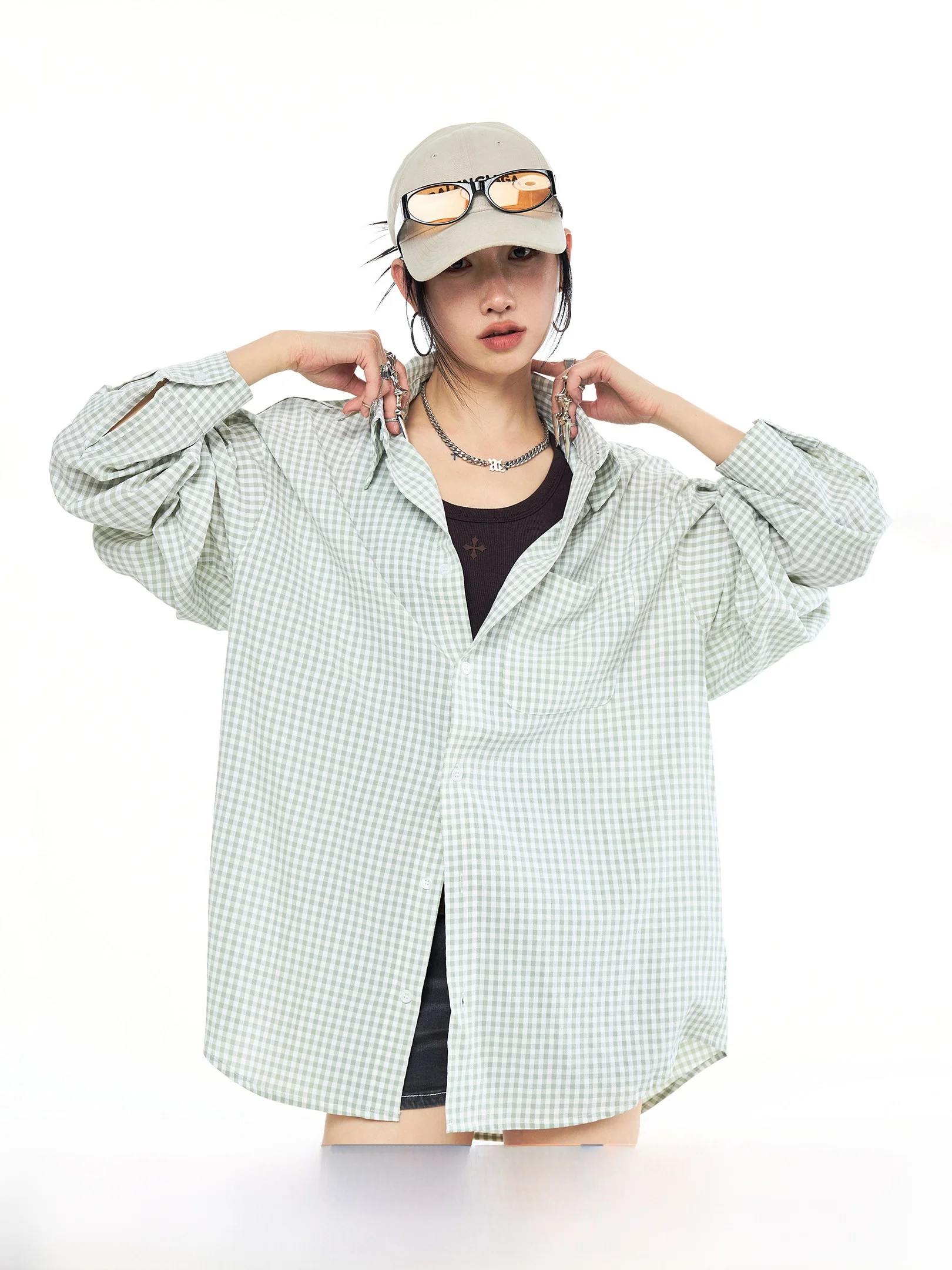 Женская клетчатая рубашка Ich Mode, повседневная, с длинным рукавом, винтажный стиль, свободный крой, топ, коллекция Весна 2026, смесовый полиэстер, устойчивый к износу
Женская клетчатая рубашка Ich Mode, повседневная, с длинным рукавом, винтажный стиль, свободный крой, топ, коллекция Весна 2026, смесовый полиэстер, устойчивый к износу