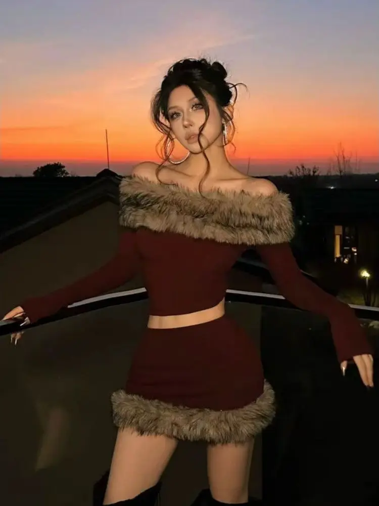 Retro High-Quality Furry One-Shoulder Slim-Fit Top And Short Skirt Two-Piece Set for Women Elegant Warmth Autumn Winter New S...
Retro High-Quality Furry One-Shoulder Slim-Fit Top And Short Skirt Two-Piece Set for Women Elegant Warmth Autumn Winter New S...