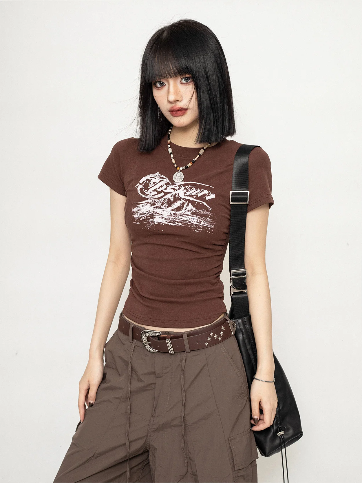 Retro American Coffee Color Women's T-irt ort Sve round Ne Waist-Cinching Design ort Length Cotton Blend Top
Retro American Coffee Color Women's T-irt ort Sve round Ne Waist-Cinching Design ort Length Cotton Blend Top