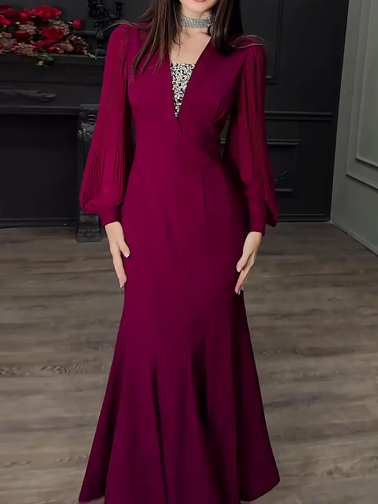 Casual V Neck Pleated Robe Dress 2025 New Autumn Long Sleeve Evening Dress Vintage Solid Color High Waist Chiffon Dress Vestidos
Casual V Neck Pleated Robe Dress 2025 New Autumn Long Sleeve Evening Dress Vintage Solid Color High Waist Chiffon Dress Vestidos