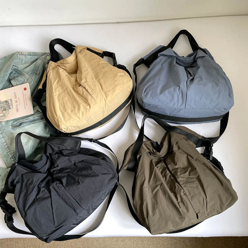2026 Spring New Women's Casual Handbag Large Capacity Minimalist Tote Bag Fashionable Crossbody Bag for Office Daily Use
2026 Spring New Women's Casual Handbag Large Capacity Minimalist Tote Bag Fashionable Crossbody Bag for Office Daily Use