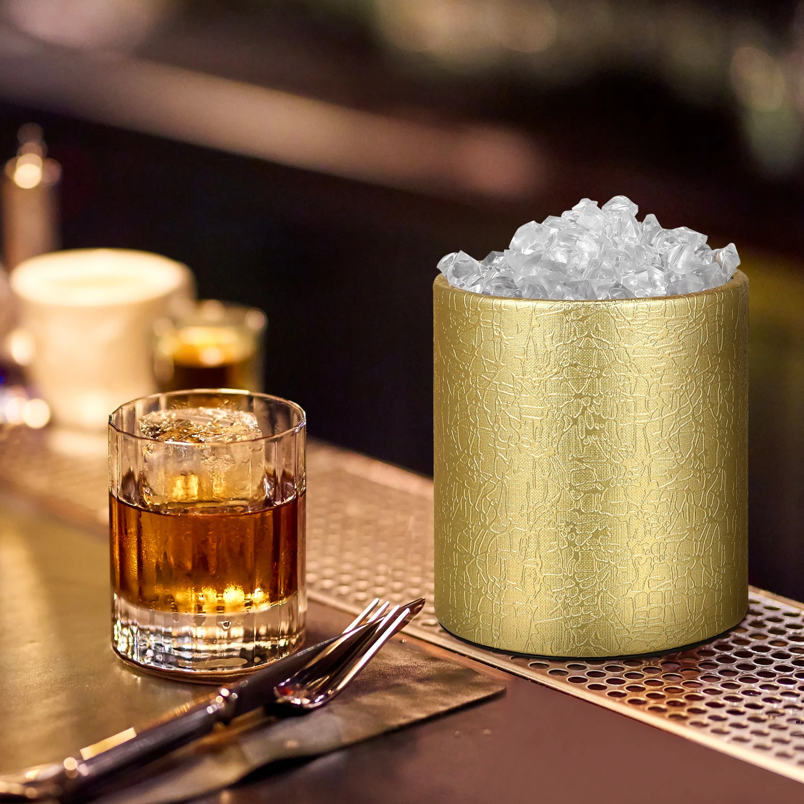 Stainless Steel Bucket Golden Cooling Beer Ice Bucket Party Bar Tool Sturdy Thickened Large Capacity
Stainless Steel Bucket Golden Cooling Beer Ice Bucket Party Bar Tool Sturdy Thickened Large Capacity