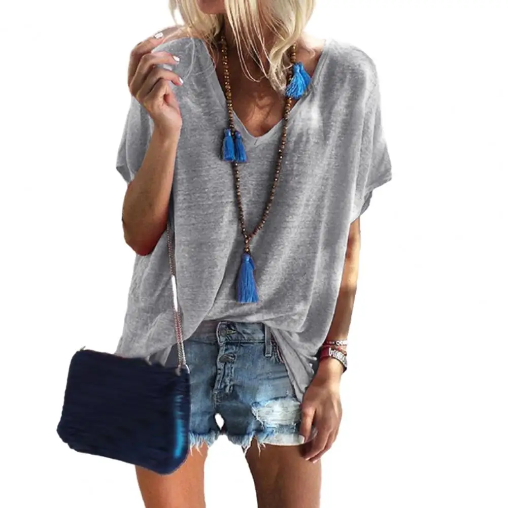 Fashion Women T Shirt Solid Color V Neck Short Sleeve Basic Tops Tee Streetwear Summer Oversized Clothing Female T-Shirts
Fashion Women T Shirt Solid Color V Neck Short Sleeve Basic Tops Tee Streetwear Summer Oversized Clothing Female T-Shirts