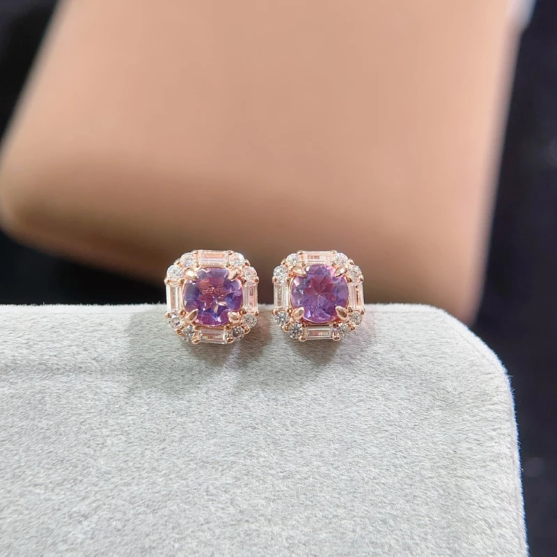 *Pure natural amethyst earrings have an amazing color, mysterious and dreamy purple, with clean and hydrated crystals
*Pure natural amethyst earrings have an amazing color, mysterious and dreamy purple, with clean and hydrated crystals