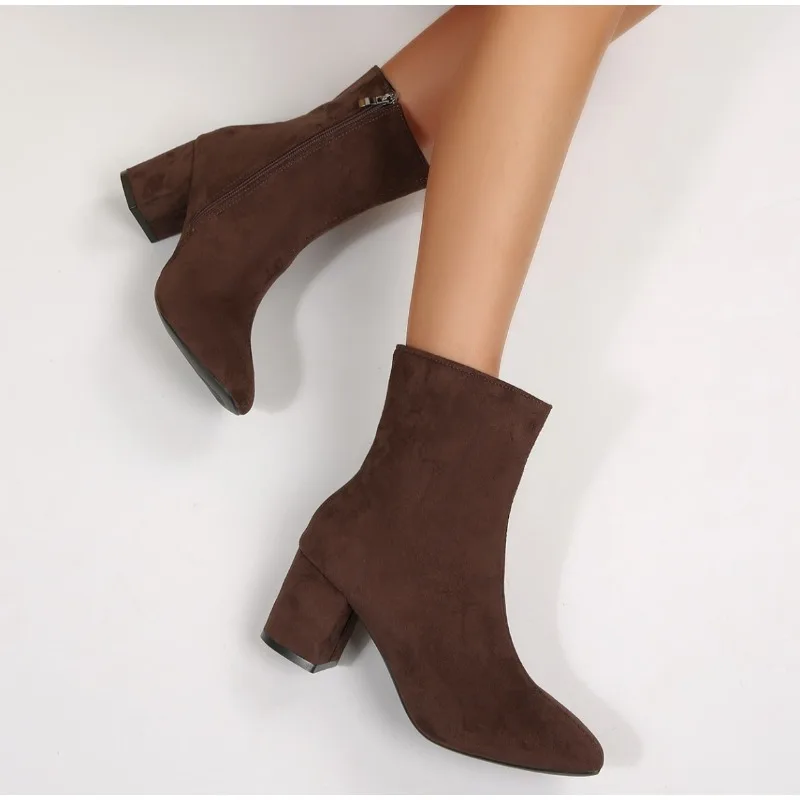 New Thick Heel Women Short Boots Ankle Booties Classic Style Autumn Winter Female Pointed Toe Women Boots Zapatos De Mujer
New Thick Heel Women Short Boots Ankle Booties Classic Style Autumn Winter Female Pointed Toe Women Boots Zapatos De Mujer