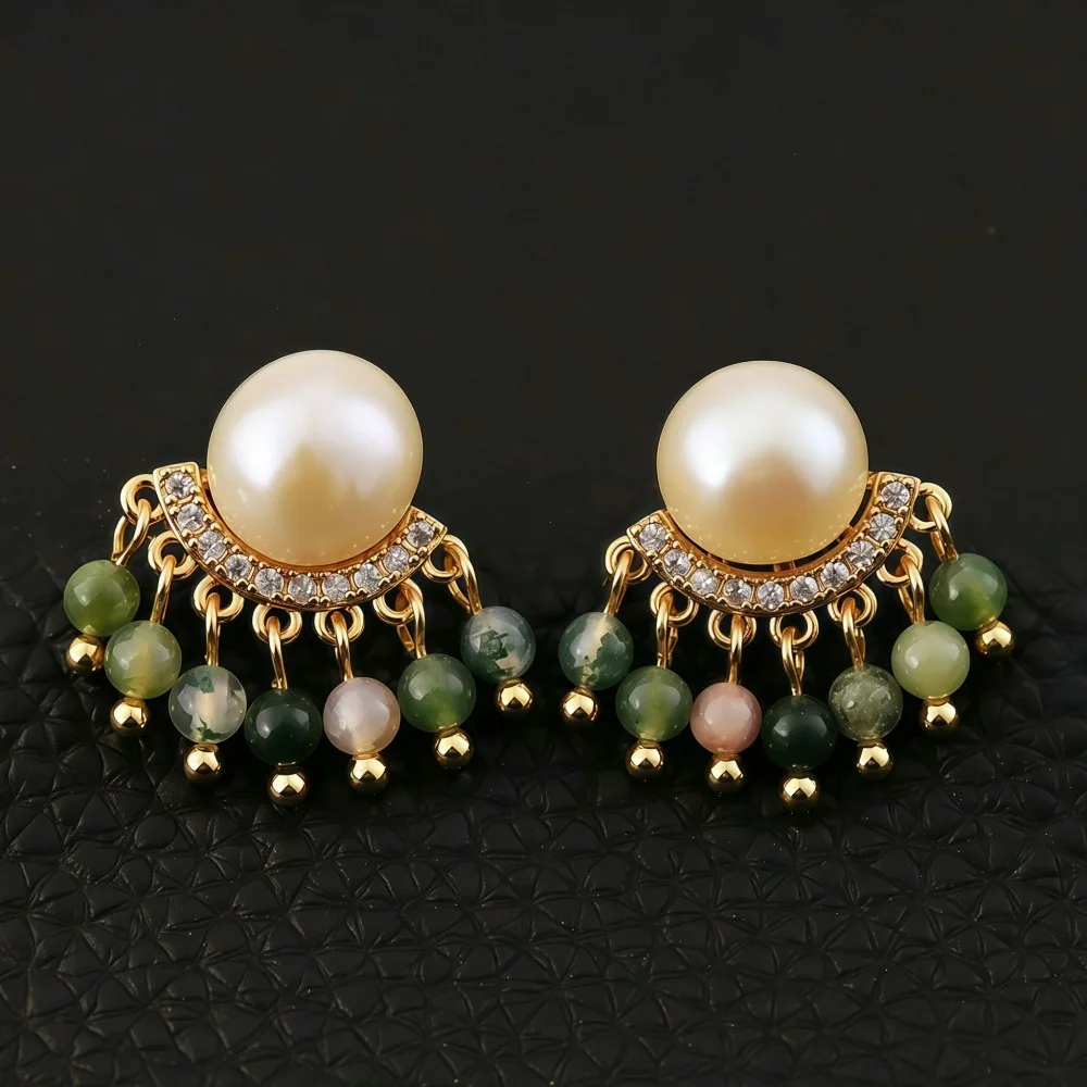 2026 New Arrival Natural Pearl Zircon Paved Fan-shaped Stud Earrings Natural Stone Tassels Earrings Statement Elegant Earrings
2026 New Arrival Natural Pearl Zircon Paved Fan-shaped Stud Earrings Natural Stone Tassels Earrings Statement Elegant Earrings