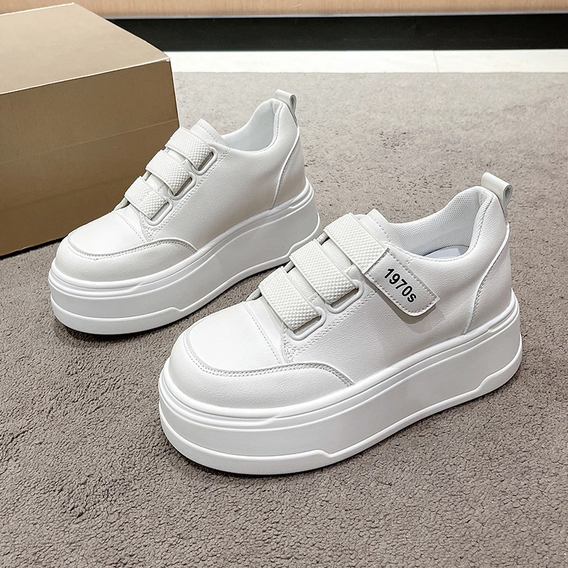 9CM Women Autumn Breathable Sneakers New 2026 Comfortable Casual Sports Shoes Ladies High Platform White Shoes Zapatos De Mujer
9CM Women Autumn Breathable Sneakers New 2026 Comfortable Casual Sports Shoes Ladies High Platform White Shoes Zapatos De Mujer