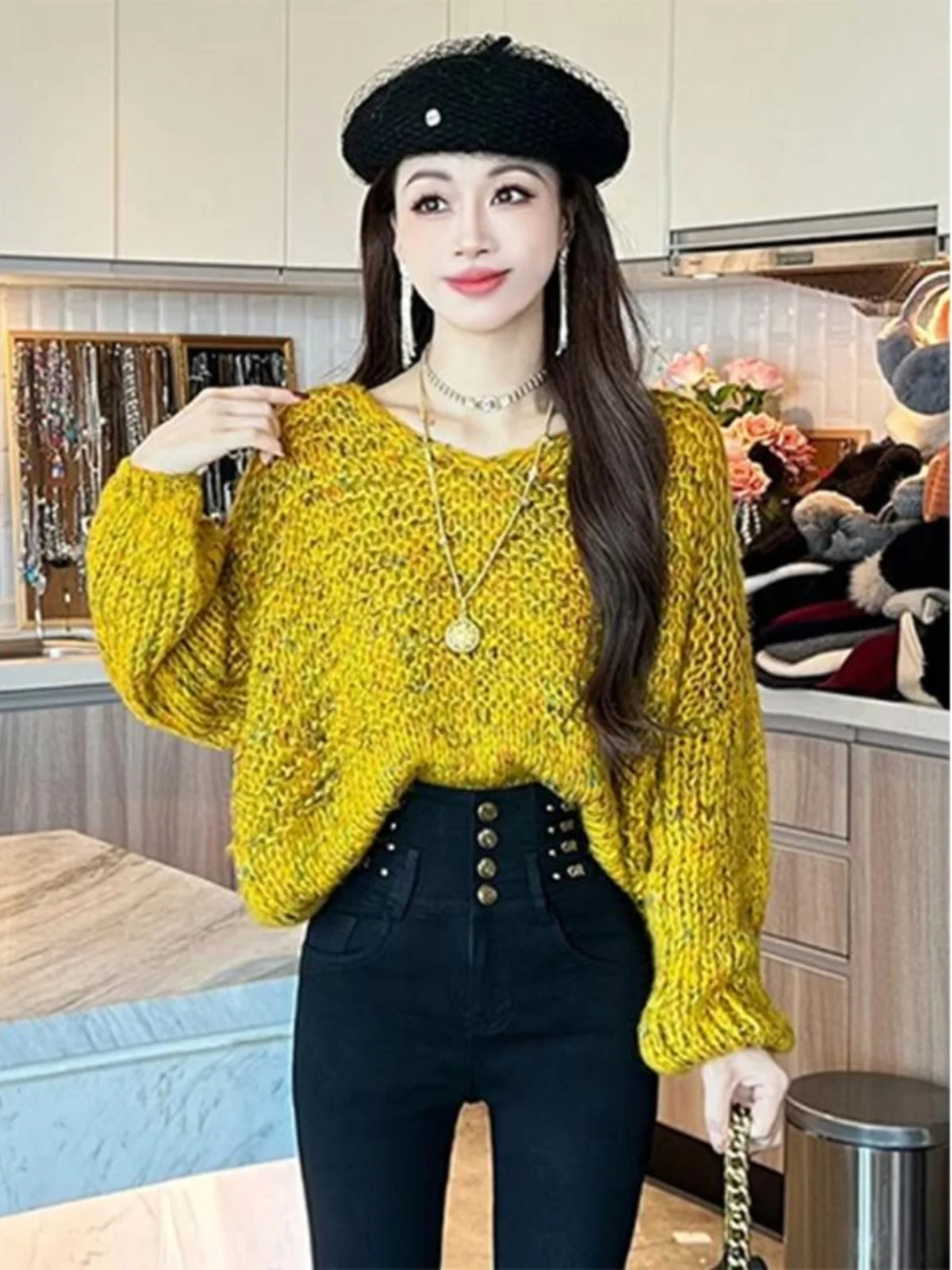 Laid-back Style V-neck Dyed Lantern Sleeve Knitwear Women's Loose Slimming Autumn Winter New Style Upper Body Knitted Sweater
Laid-back Style V-neck Dyed Lantern Sleeve Knitwear Women's Loose Slimming Autumn Winter New Style Upper Body Knitted Sweater
