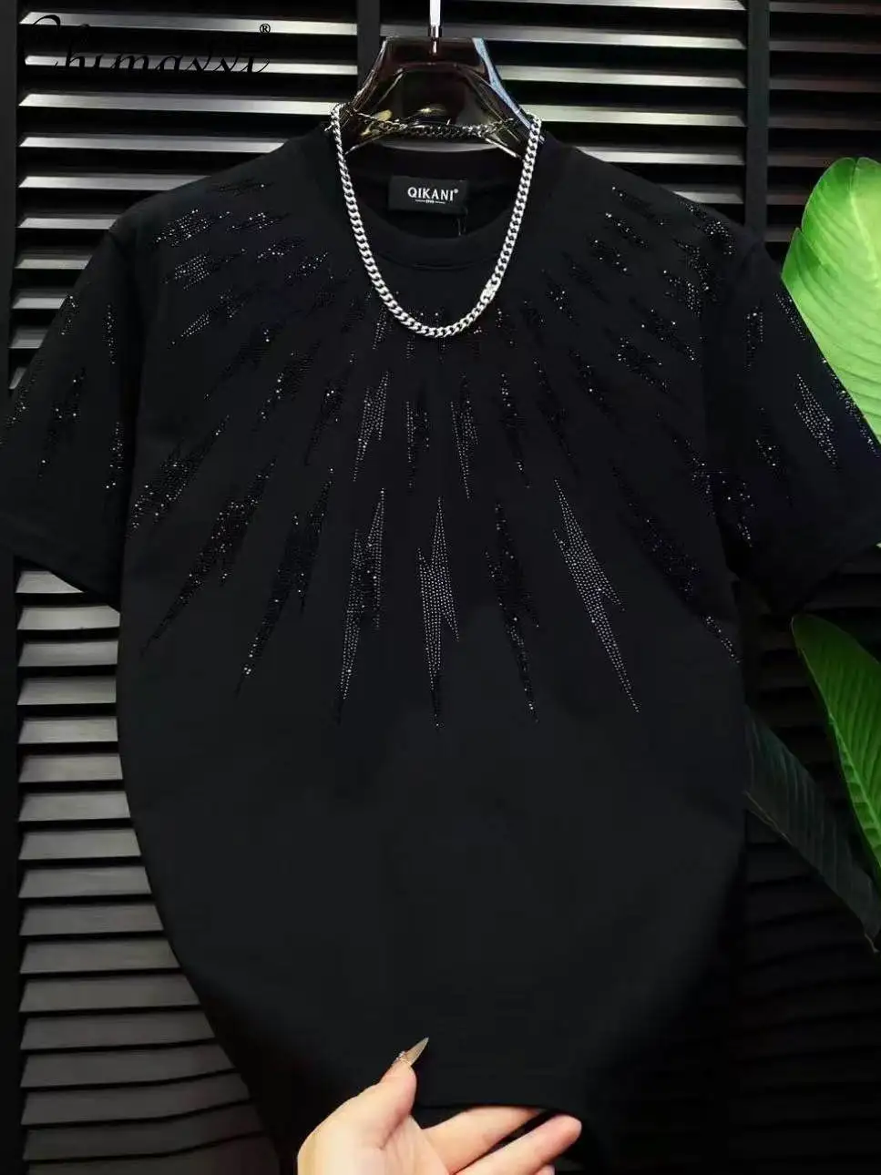 Fashion Trend Handsome Men's T-shirt Heavy Industry Diamond Round Neck Short Sleeve Loose Versatile Casual Male Summer Top Tees
Fashion Trend Handsome Men's T-shirt Heavy Industry Diamond Round Neck Short Sleeve Loose Versatile Casual Male Summer Top Tees
