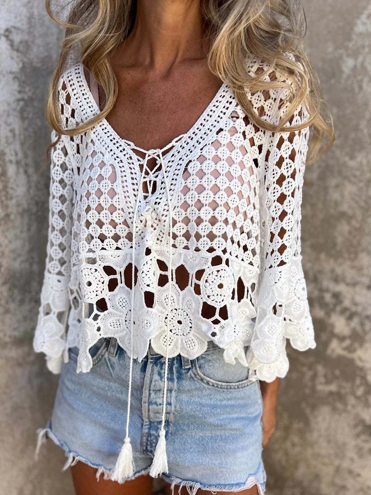 Spring Summer Sexy V-neck Women's See-through Beach Top Bohemian Style Mesh Hollow Out Cover-up Casual Solid Color Lace Up Tops
Spring Summer Sexy V-neck Women's See-through Beach Top Bohemian Style Mesh Hollow Out Cover-up Casual Solid Color Lace Up Tops