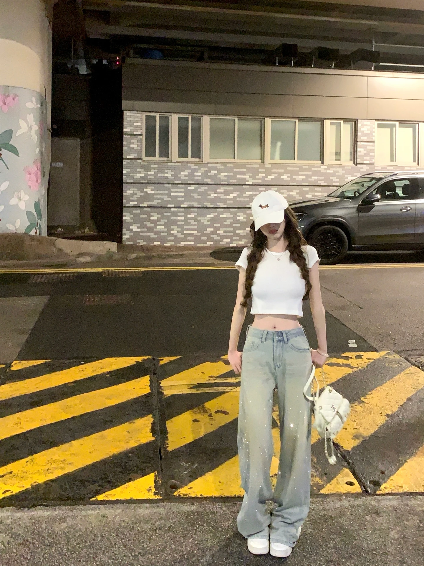 High Waist Wide Leg Jeans Women's Loose Fit Spring 2026 Color Spray Drill Embellied Denim Trousers Faionable Ladies' Jeans
High Waist Wide Leg Jeans Women's Loose Fit Spring 2026 Color Spray Drill Embellied Denim Trousers Faionable Ladies' Jeans