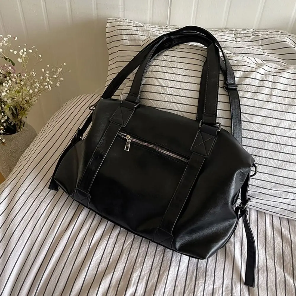 Casual Waterproof Travel Luggage Bag Large Capacity Casual Nylon Duffle Bag Simple Commuting Tote Bag Travel
Casual Waterproof Travel Luggage Bag Large Capacity Casual Nylon Duffle Bag Simple Commuting Tote Bag Travel