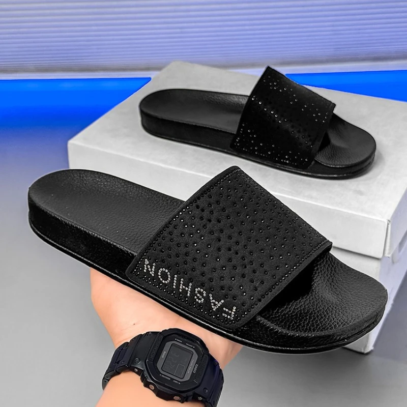 Casual Sandals Beach Thong Slippers Men's Slippers Summer Outdoor Slip-On Soft Bottom Anti-Slip Breathable Flat Heel Rubber Sole
Casual Sandals Beach Thong Slippers Men's Slippers Summer Outdoor Slip-On Soft Bottom Anti-Slip Breathable Flat Heel Rubber Sole