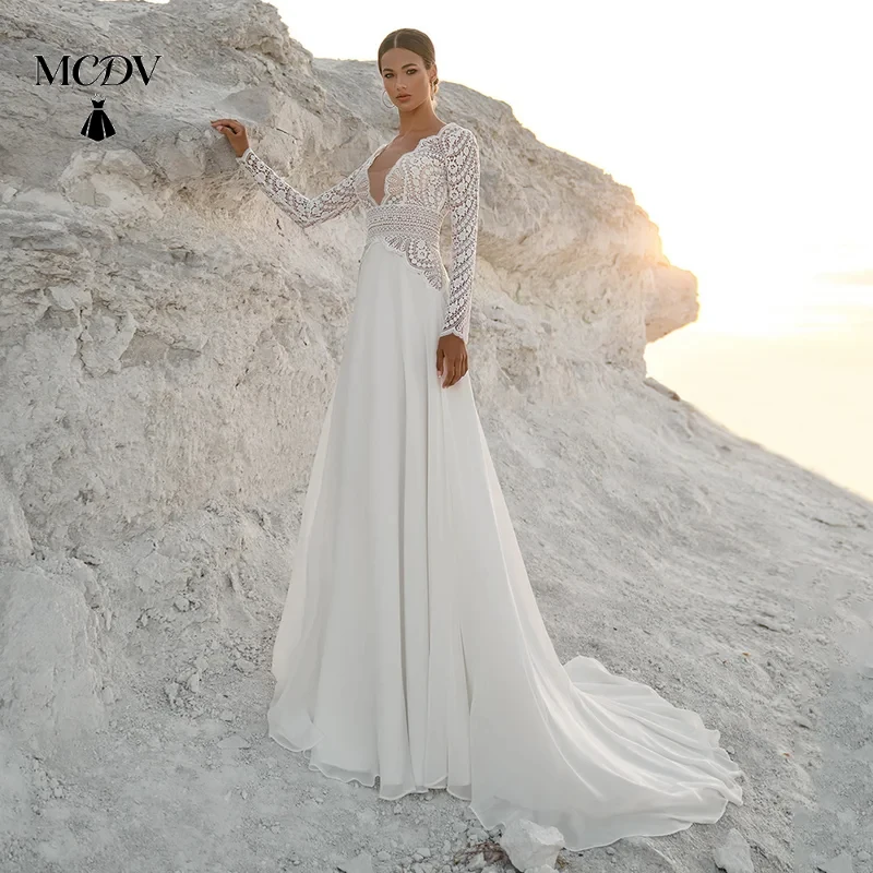 MCDV New Summer Bohemian Bridal Gowns Customized Sexy Long Sleeves Backless Chiffon Wedding Dress with Lace Details
MCDV New Summer Bohemian Bridal Gowns Customized Sexy Long Sleeves Backless Chiffon Wedding Dress with Lace Details