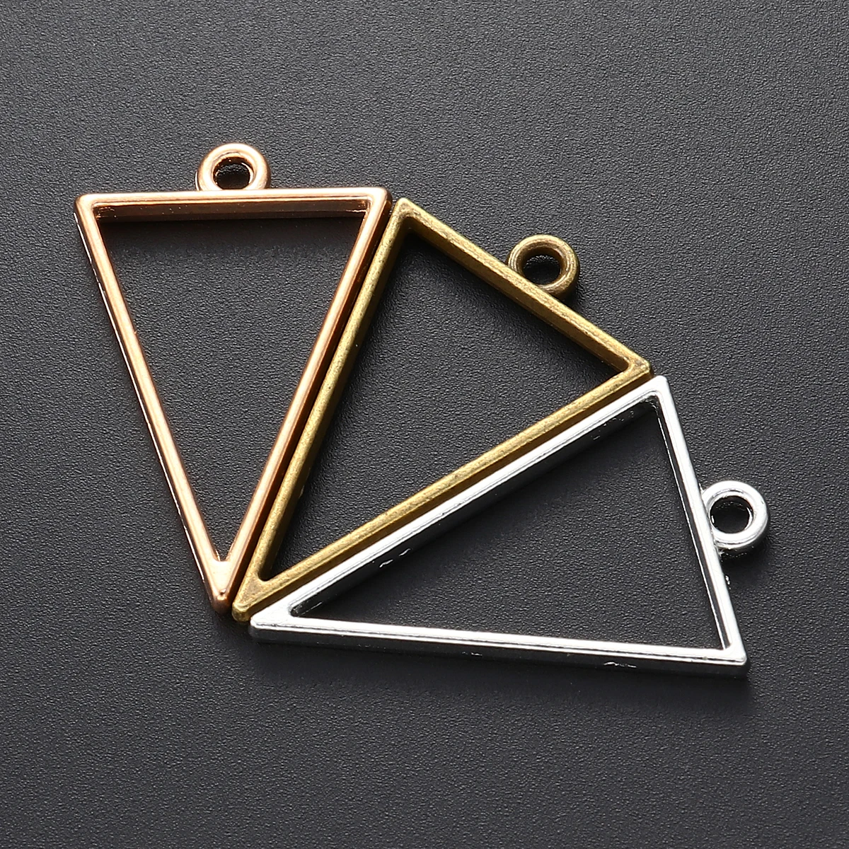 30 Pcs Triangle Pendant Charm Jewelry Making Pendants Alloy Accessories DIY Charms
30 Pcs Triangle Pendant Charm Jewelry Making Pendants Alloy Accessories DIY Charms