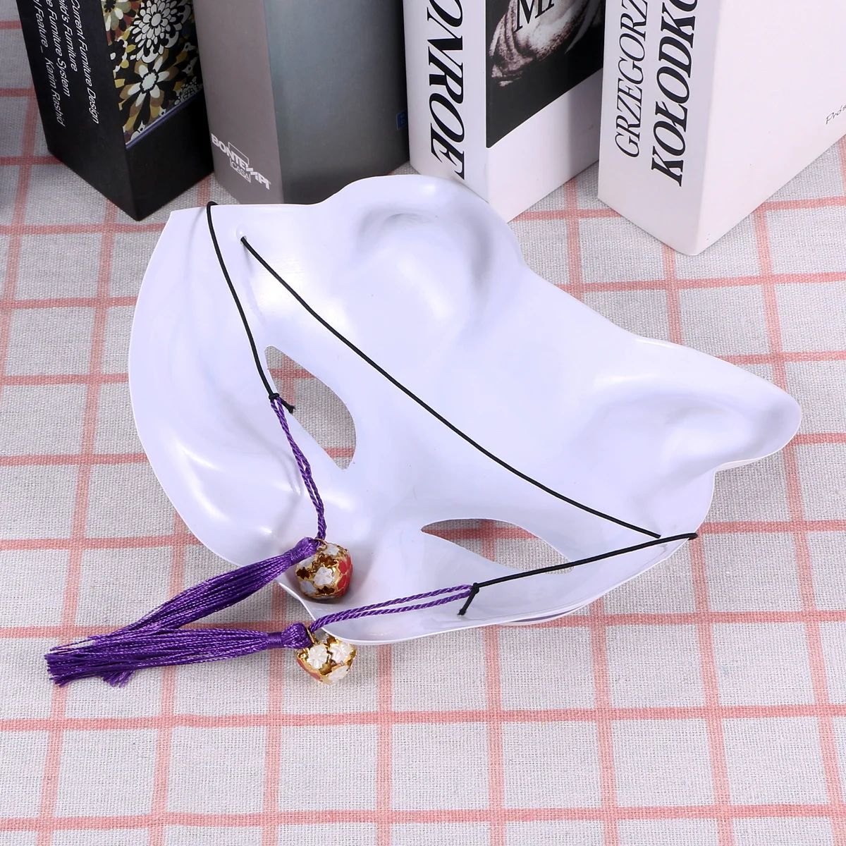 Japanese Design Cat Face Mask Animation Cosplay Mask for Party Performance Eco Friendly Lightweight Comfortable Wearable Fun
Japanese Design Cat Face Mask Animation Cosplay Mask for Party Performance Eco Friendly Lightweight Comfortable Wearable Fun