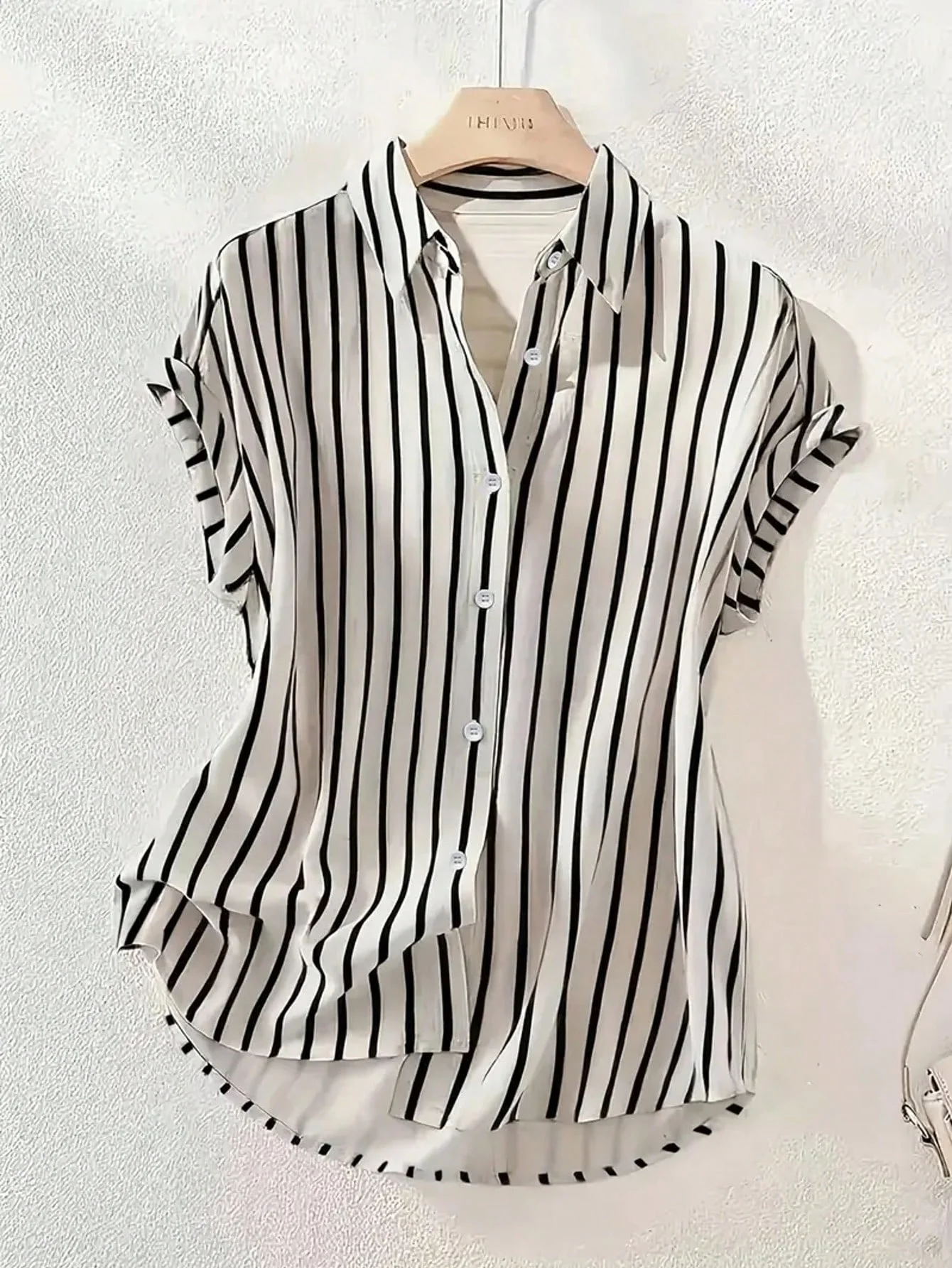 Classic Striped Collared Shirt, Black & White Short Sleeve Blouse,Button-Down Collared Blouse,
Classic Striped Collared Shirt, Black & White Short Sleeve Blouse,Button-Down Collared Blouse,