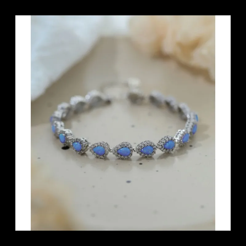 INSS925 Sterling Silver Water Drop Blue Opal Bracelet Light Luxury Jewelry Fashion and Elegance Temperament Jewelry
INSS925 Sterling Silver Water Drop Blue Opal Bracelet Light Luxury Jewelry Fashion and Elegance Temperament Jewelry