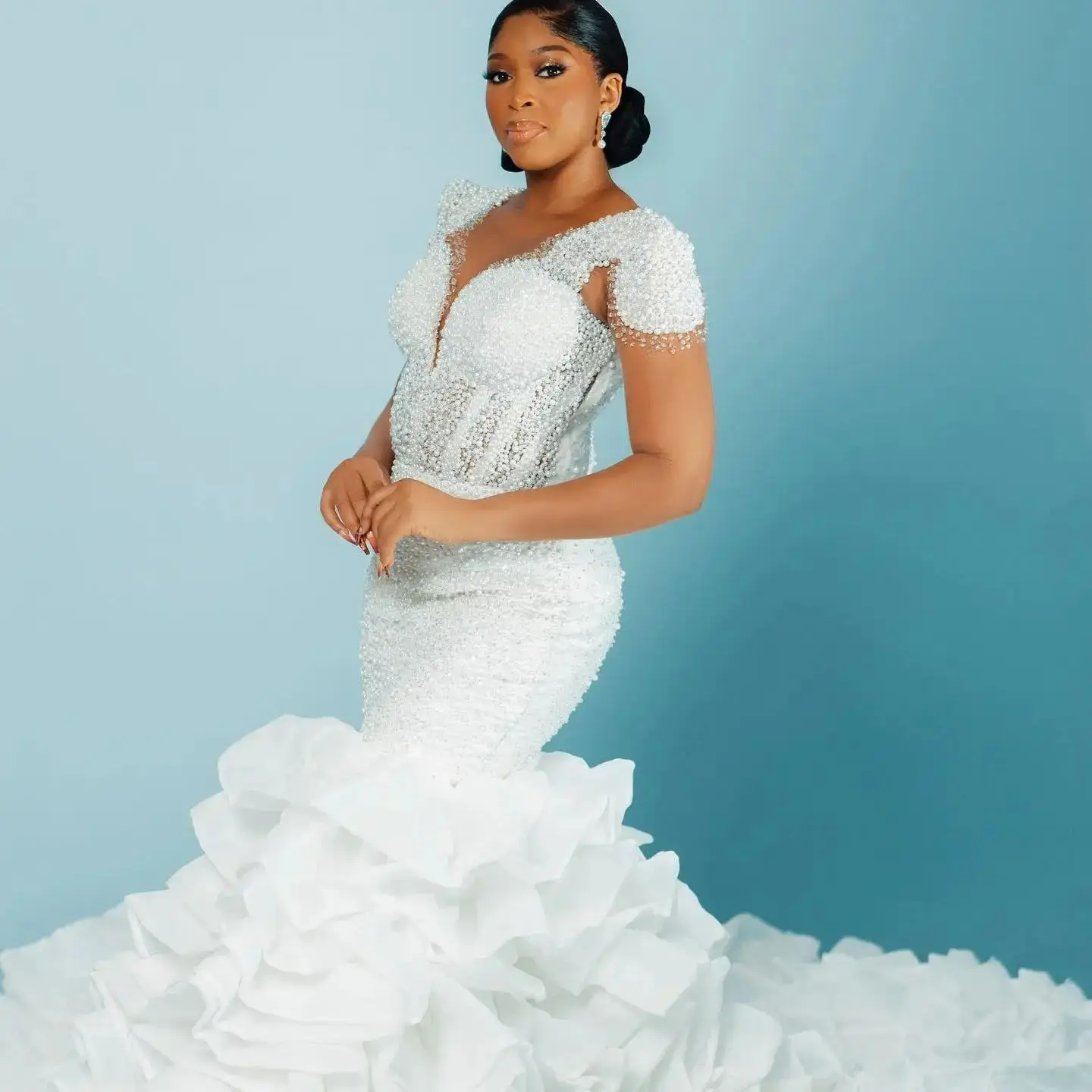 Customized African Nigerian Sparkly Beads Sequins Mermaid Wedding Dress Vestidos De Novia Cascading Ruffles Luxury Bridal Gown
Customized African Nigerian Sparkly Beads Sequins Mermaid Wedding Dress Vestidos De Novia Cascading Ruffles Luxury Bridal Gown