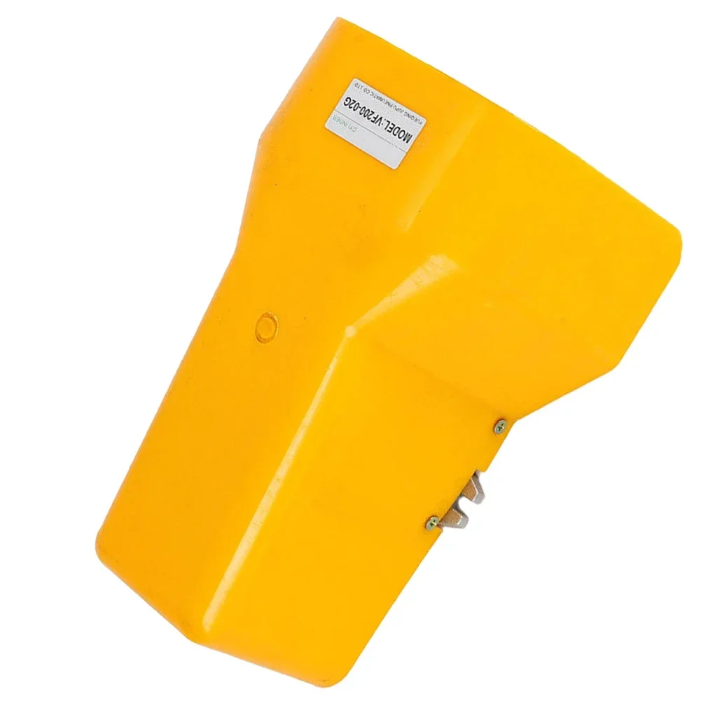Pneumatic Foot Control Valve Featuring a Robust Aluminum Build Five Way Two Position with Direct Action Mechanism
Pneumatic Foot Control Valve Featuring a Robust Aluminum Build Five Way Two Position with Direct Action Mechanism