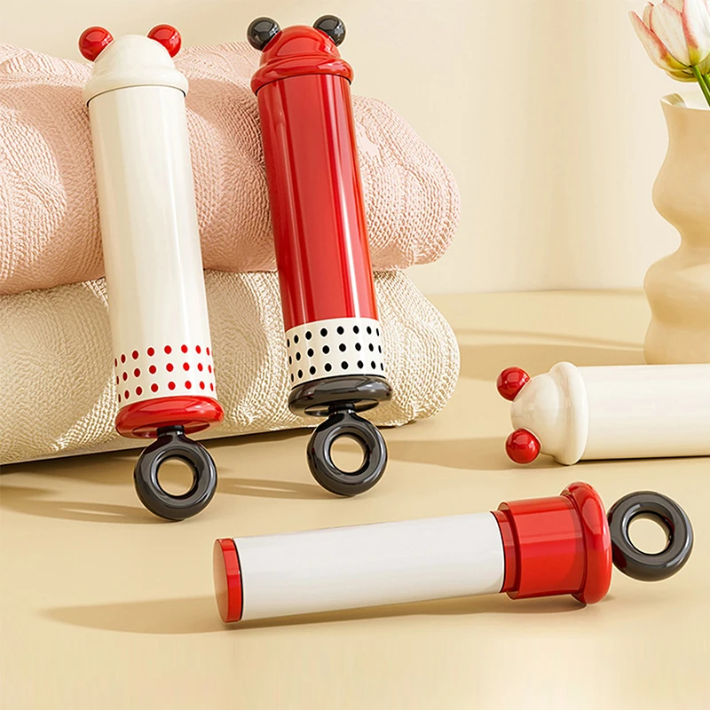 Средство для удаления ворса и пуха 2-в-1 — моющийся многоразовый гелевый валик с тканевой бритвой для путешествий, дома и автомобиля
Средство для удаления ворса и пуха 2-в-1 — моющийся многоразовый гелевый валик с тканевой бритвой для путешествий, дома и автомобиля