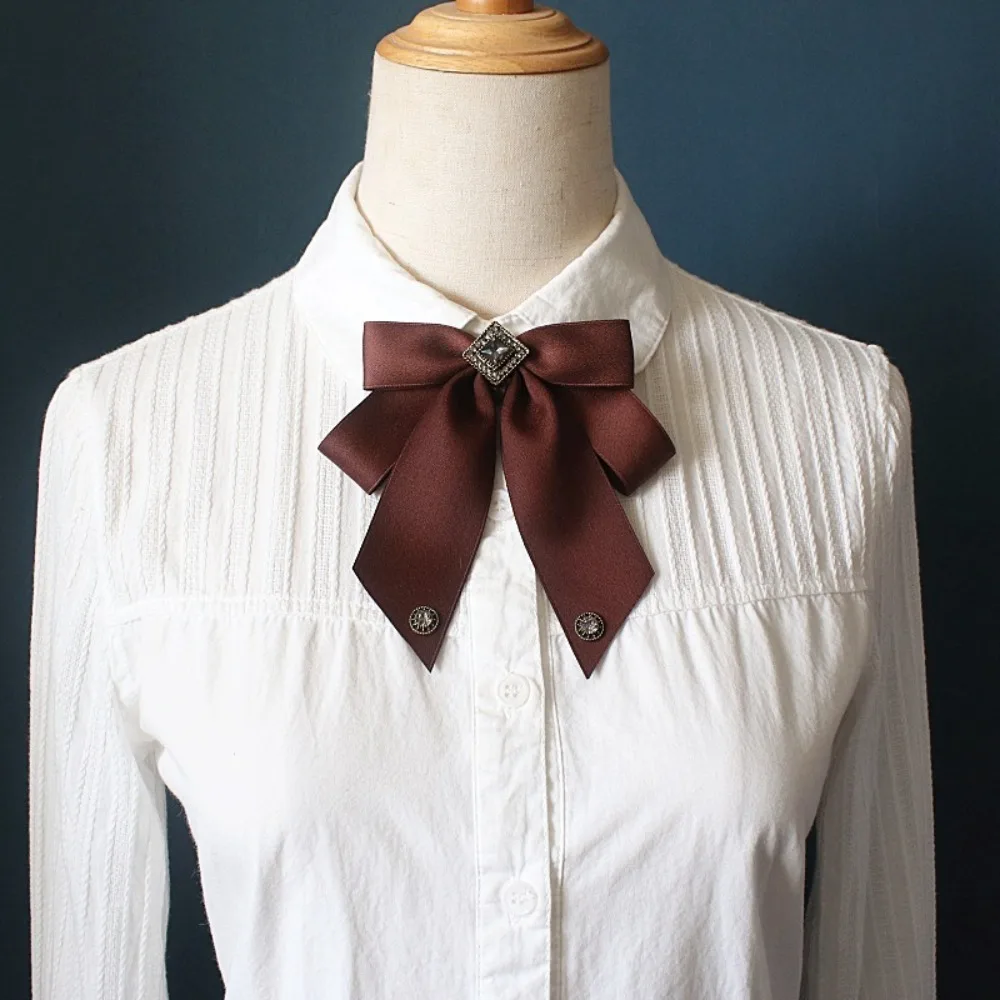 New Stylish Ribbon Bow Tie Brooch Elegant Coffee Color Shirt Unique Accessories Professional Collar Flower For Girls
New Stylish Ribbon Bow Tie Brooch Elegant Coffee Color Shirt Unique Accessories Professional Collar Flower For Girls