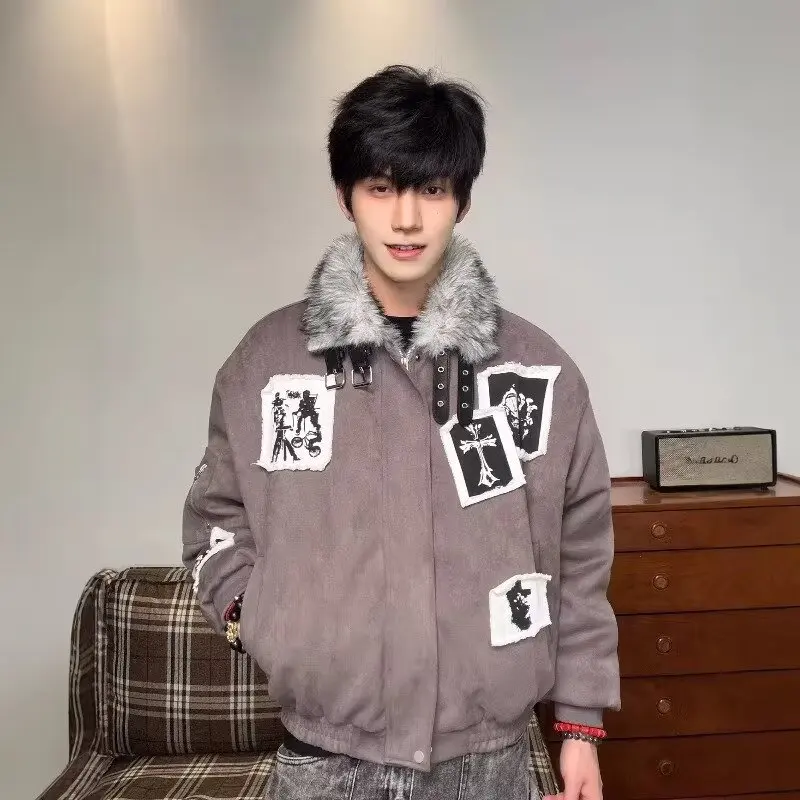 Мужское зимнее теплое пальто из утолщенного хлопка с меховым воротником, приталенное, повседневное, на молнии, из полиэфирного волокна, длинное
Мужское зимнее теплое пальто из утолщенного хлопка с меховым воротником, приталенное, повседневное, на молнии, из полиэфирного волокна, длинное