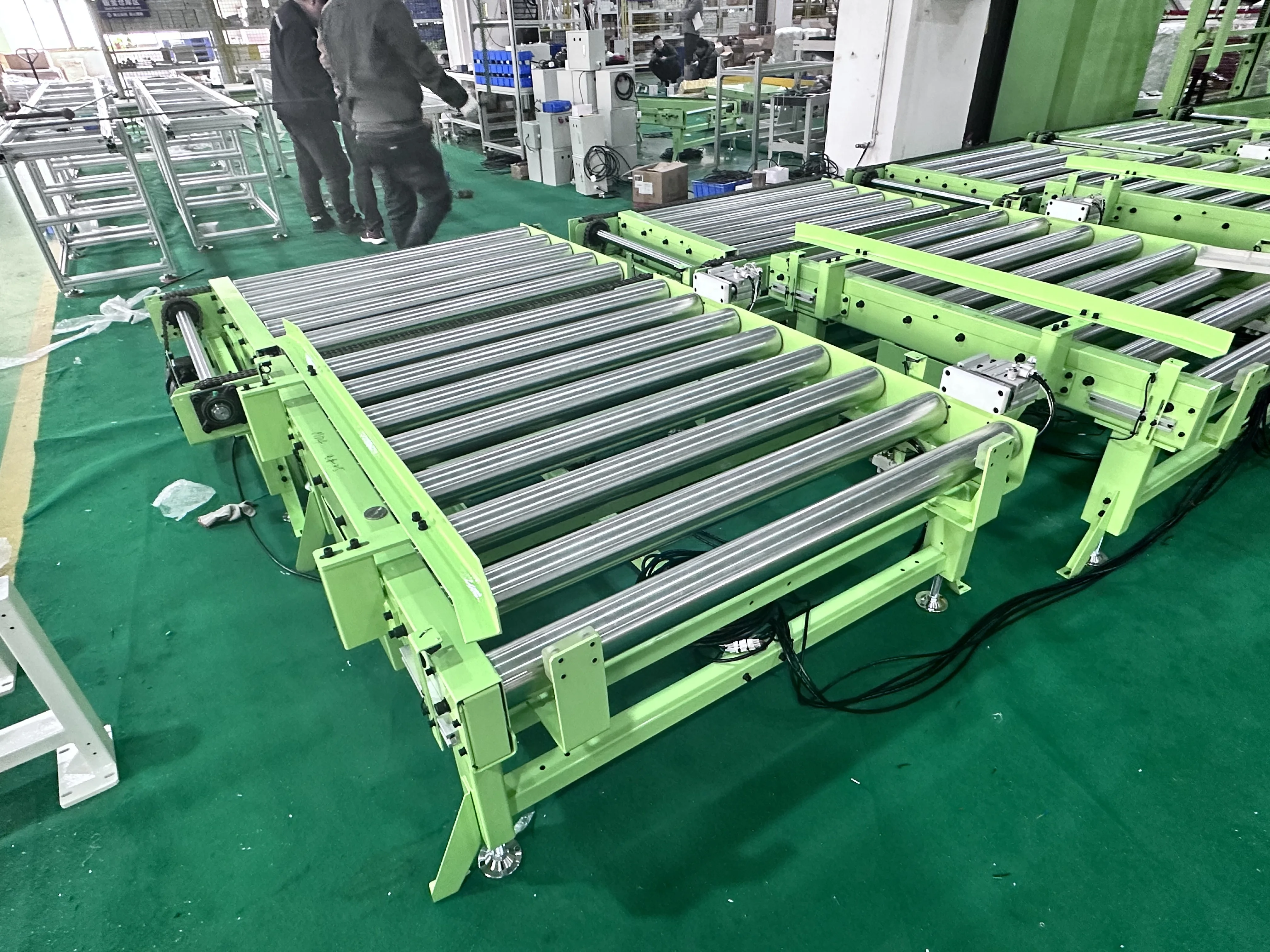 Hot sales Betfair Power Electric Roller Conveyor Double Row Chain Driven Tire Production Line Roller Conveyor
Hot sales Betfair Power Electric Roller Conveyor Double Row Chain Driven Tire Production Line Roller Conveyor
