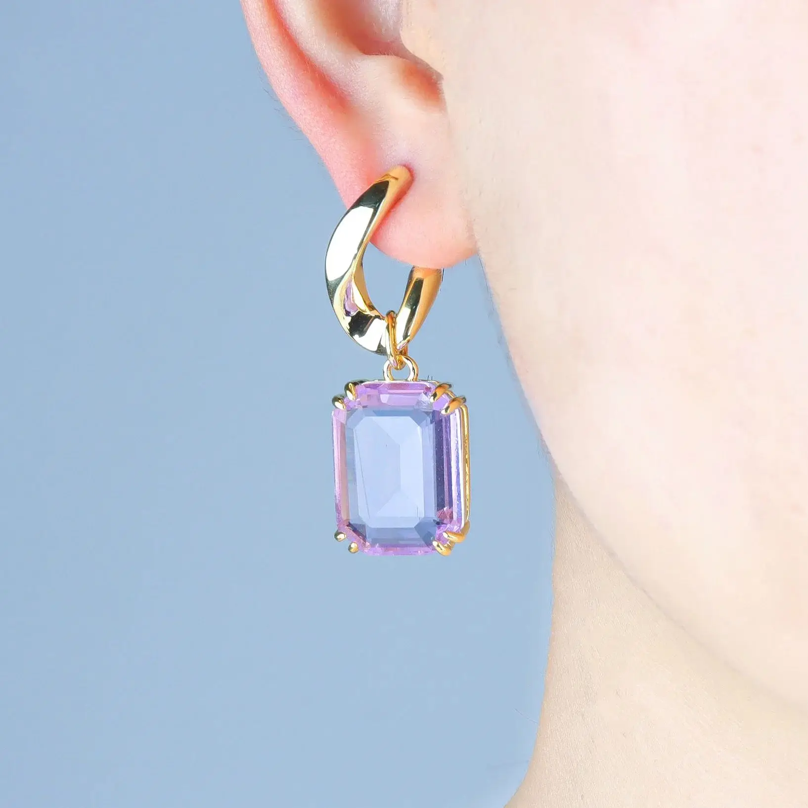 Gold Plated Purple Amethyst Hoop Drop Earrings for Women, Luxury Rectangle Crystal Dangle Earrings Gift
Gold Plated Purple Amethyst Hoop Drop Earrings for Women, Luxury Rectangle Crystal Dangle Earrings Gift