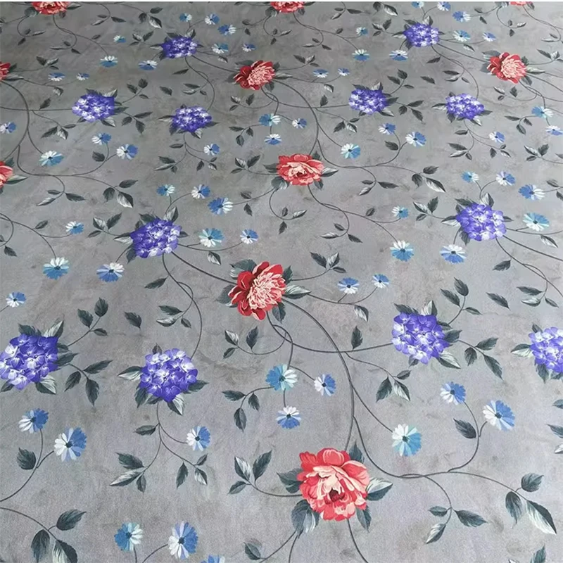 Шелковая ткань Charmeuse серого цвета с цветочным принтом, 19 момме, 90% шелк тутового шелкопряда, 10% спандекс, ширина 140 см (55 дюймов), 1 метр, XY018
Шелковая ткань Charmeuse серого цвета с цветочным принтом, 19 момме, 90% шелк тутового шелкопряда, 10% спандекс, ширина 140 см (55 дюймов), 1 метр, XY018