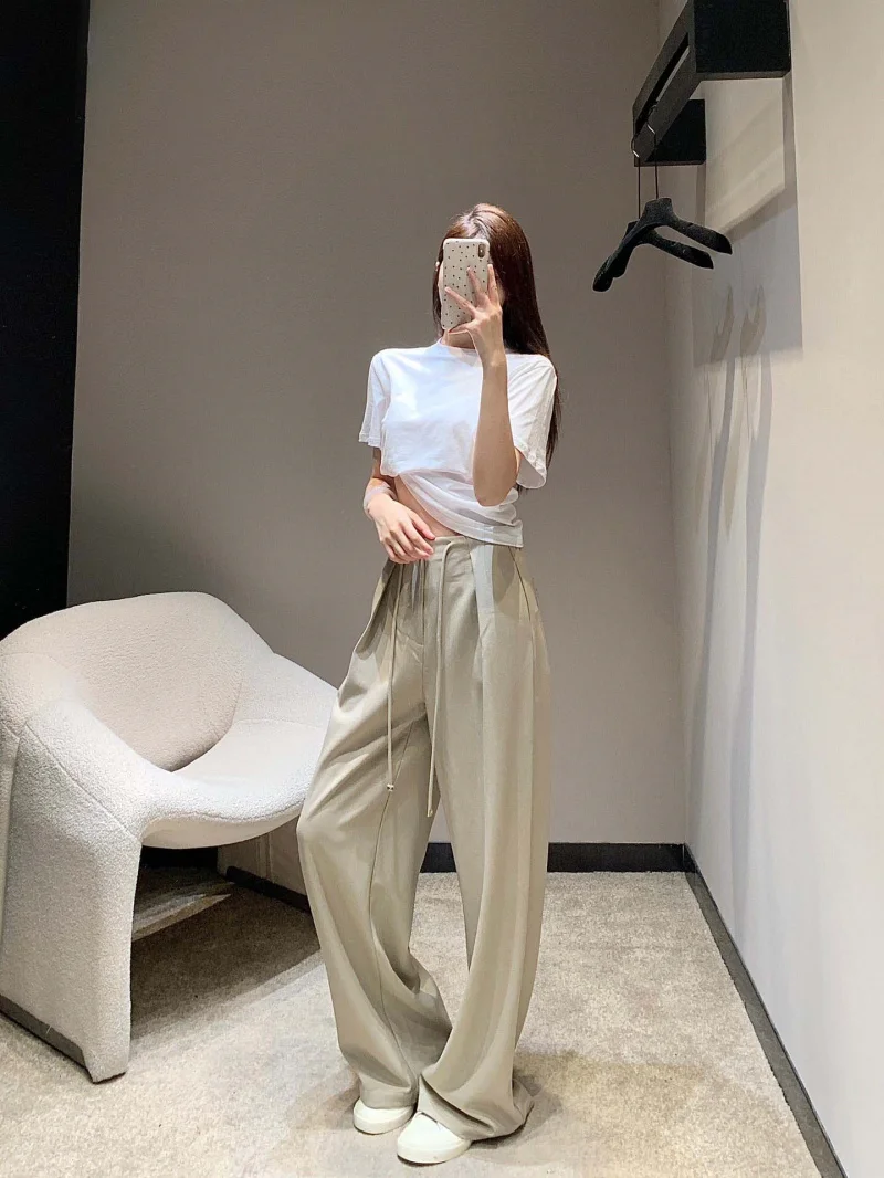 French style women's pants are fashionable, trendy, casual, clean color, drawstring, versatile, straight leg wide leg pants
French style women's pants are fashionable, trendy, casual, clean color, drawstring, versatile, straight leg wide leg pants