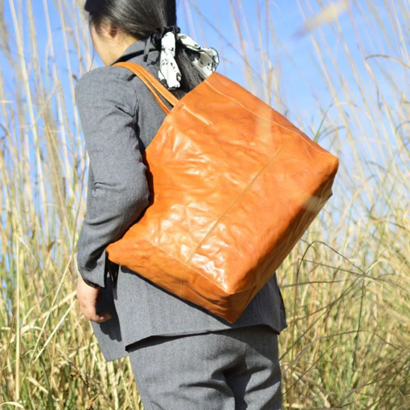 Women's new leather handbag luxury handbag large capacity commuting shoulder bag
Women's new leather handbag luxury handbag large capacity commuting shoulder bag