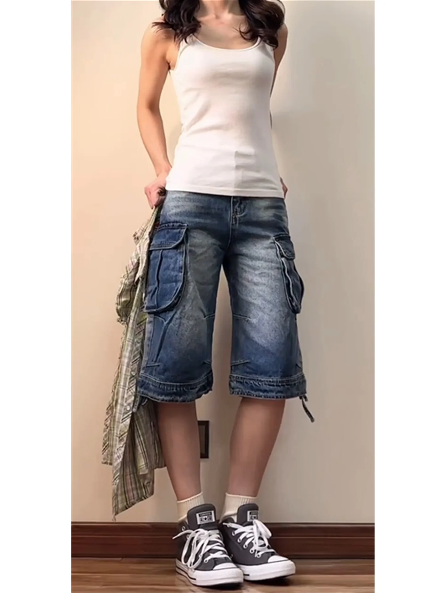 American Vintage Women's Loose Fit Drawstring Design Workwear Jeans Midi Pants Summer Casual Cotton Low Waist Pocket
American Vintage Women's Loose Fit Drawstring Design Workwear Jeans Midi Pants Summer Casual Cotton Low Waist Pocket