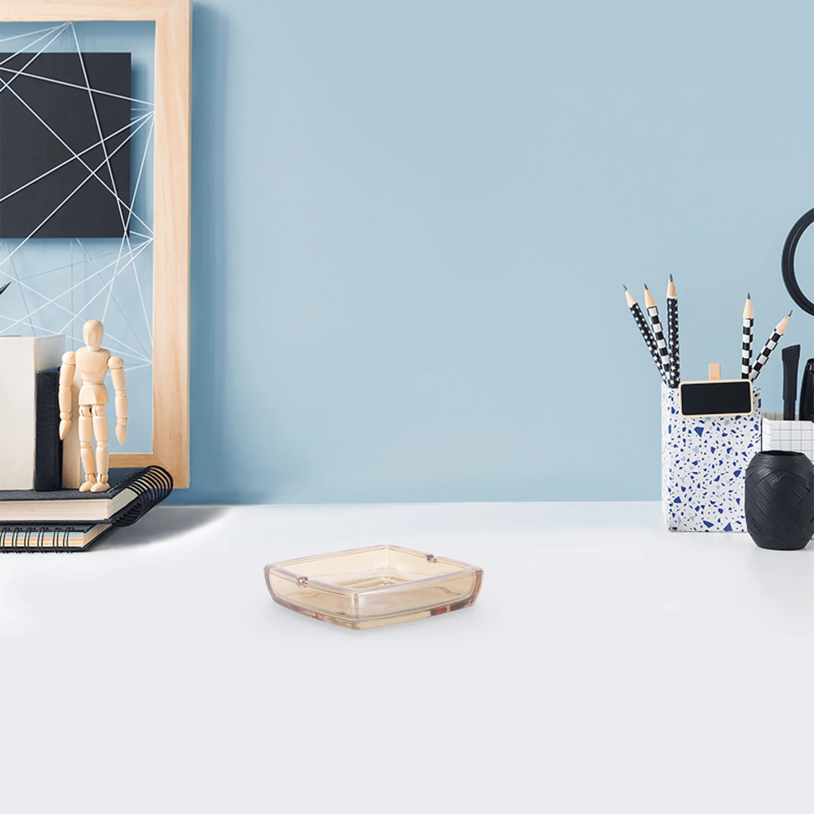 4 Inch Transparent Ashtray Amber Glass 4x4 Inches Square Cool Smoking for Home Modern
4 Inch Transparent Ashtray Amber Glass 4x4 Inches Square Cool Smoking for Home Modern