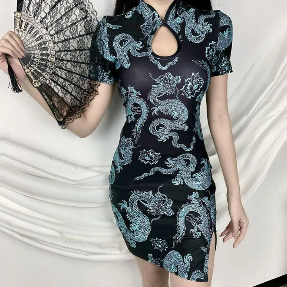 Woman Sexy Chinese Dragon Dress Cheongsam Dress Hollow Lady Qipao Mini Traditional Clothing Party Ladies Short Bodycon Cheongsam
Woman Sexy Chinese Dragon Dress Cheongsam Dress Hollow Lady Qipao Mini Traditional Clothing Party Ladies Short Bodycon Cheongsam