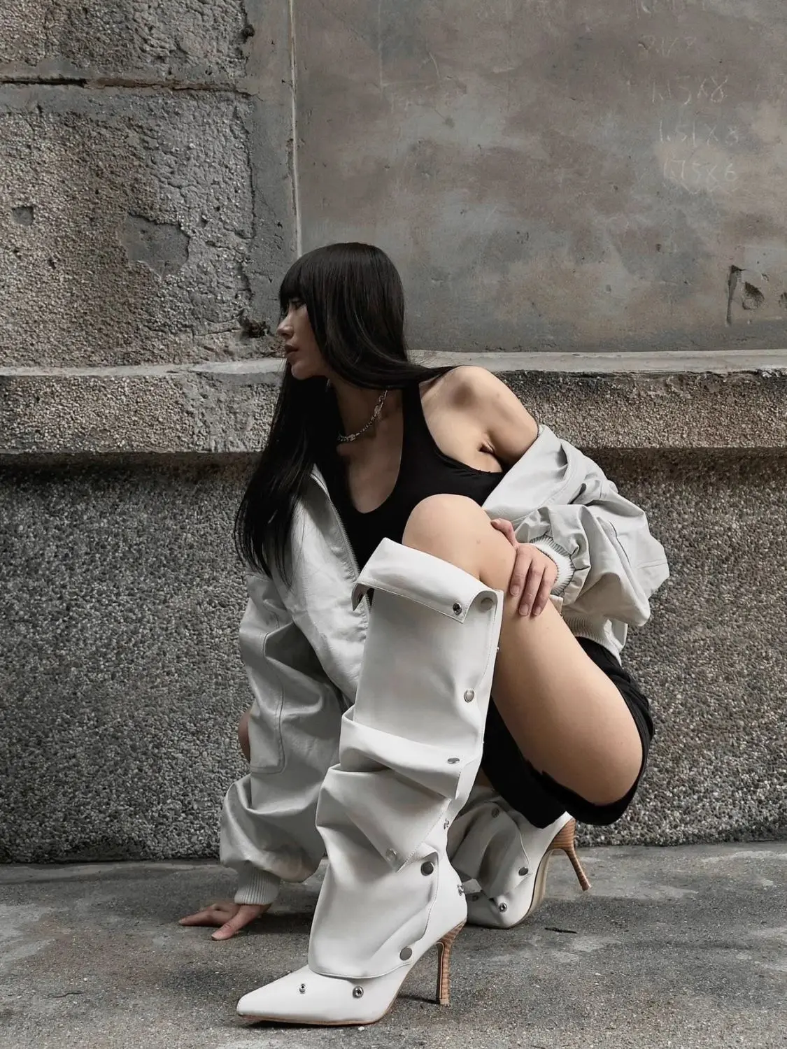 2025 Sexy Spring Summer Denim Blue Black Knee High Boots Women's Pointed Toe Sexy High Heel Folding Boots Shoes
2025 Sexy Spring Summer Denim Blue Black Knee High Boots Women's Pointed Toe Sexy High Heel Folding Boots Shoes