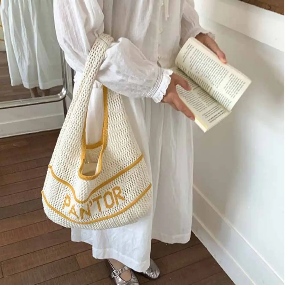 Solid Color Knitting Shoulder Bag Inner Bag Large Capacity Crochet Tote Bag Versatile Korean Style Casual Woven Handbag Vacation
Solid Color Knitting Shoulder Bag Inner Bag Large Capacity Crochet Tote Bag Versatile Korean Style Casual Woven Handbag Vacation