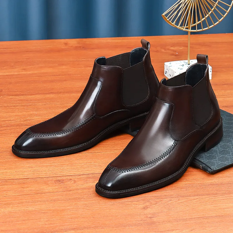 Мужские ботинки из натуральной коровьей кожи, черные, класса люкс, для банкетов и деловых встреч, без шнурков, зимние.
Мужские ботинки из натуральной коровьей кожи, черные, класса люкс, для банкетов и деловых встреч, без шнурков, зимние.