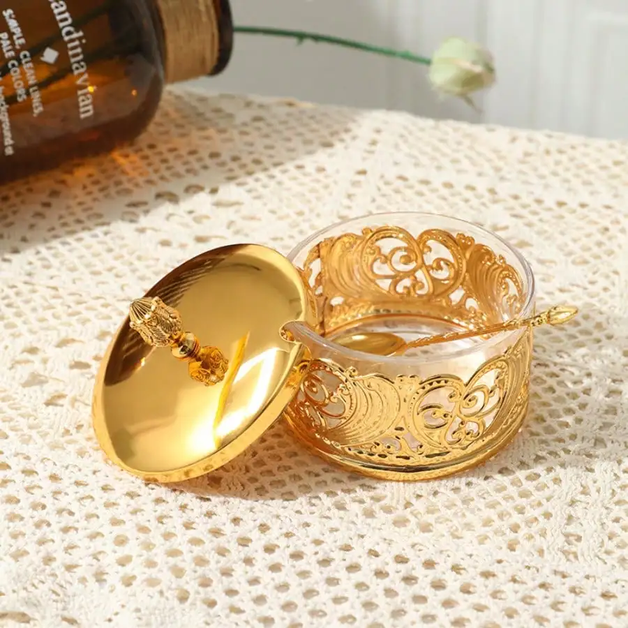 Golden High-End Spice Jar/Candy Box/Kitchen Supplies/Sugar Cup Storage Sealed Jar Candy Storage Box
Golden High-End Spice Jar/Candy Box/Kitchen Supplies/Sugar Cup Storage Sealed Jar Candy Storage Box